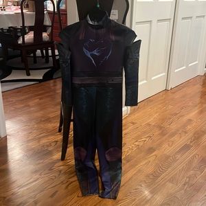 Disney descendants 3 mal costume size M 7-8